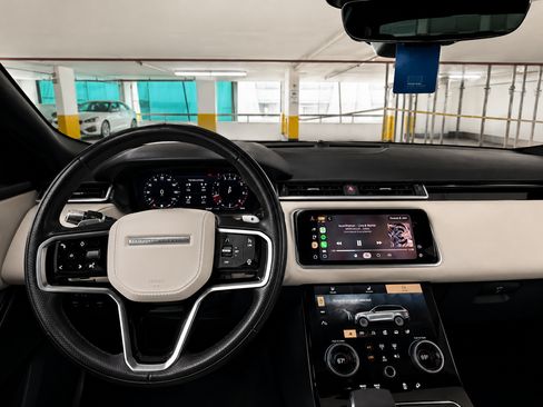 Used 2021 Land Rover Range Rover Velar S AWD/4WD image 4