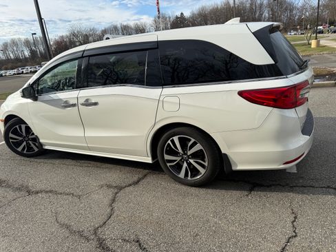 Used 2019 Honda Odyssey Elite image 6