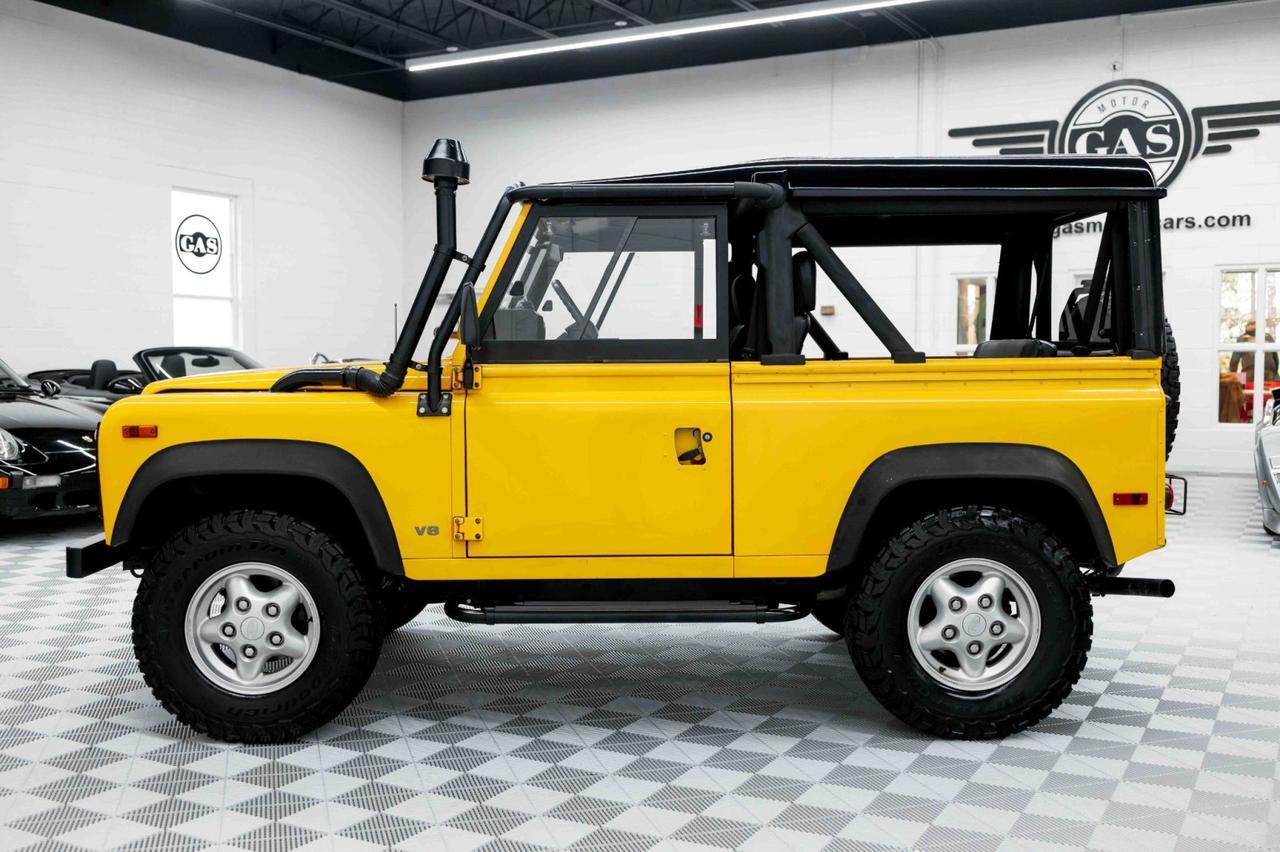 Used 1997 Land Rover Defender 90 AWD/4WD image 11
