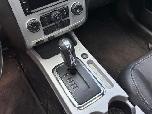 Used 2010 Mercury Mariner Premier AWD/4WD image 12