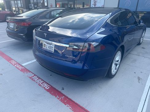 Used 2020 Tesla Model S Long Range Plus AWD/4WD image 5