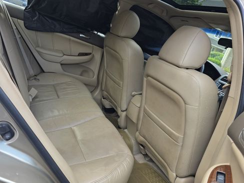 Used 2006 Honda Accord Hybrid Sedan image 10