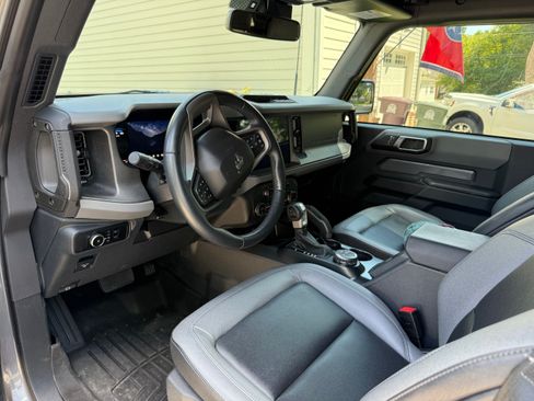 Used 2024 Ford Bronco Big Bend image 9