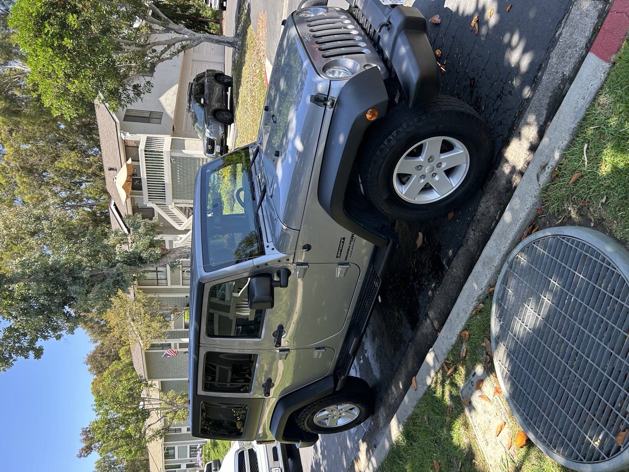 Used 2018 Jeep Wrangler Unlimited Sport S AWD/4WD image 2