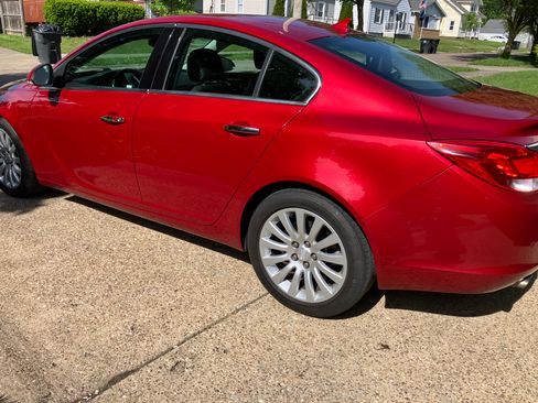 Used 2012 Buick Regal Premium FWD image 11