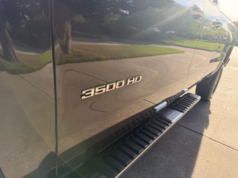 Used 2015 Chevrolet Silverado 3500 W/T w/ WT Convenience Package image 6