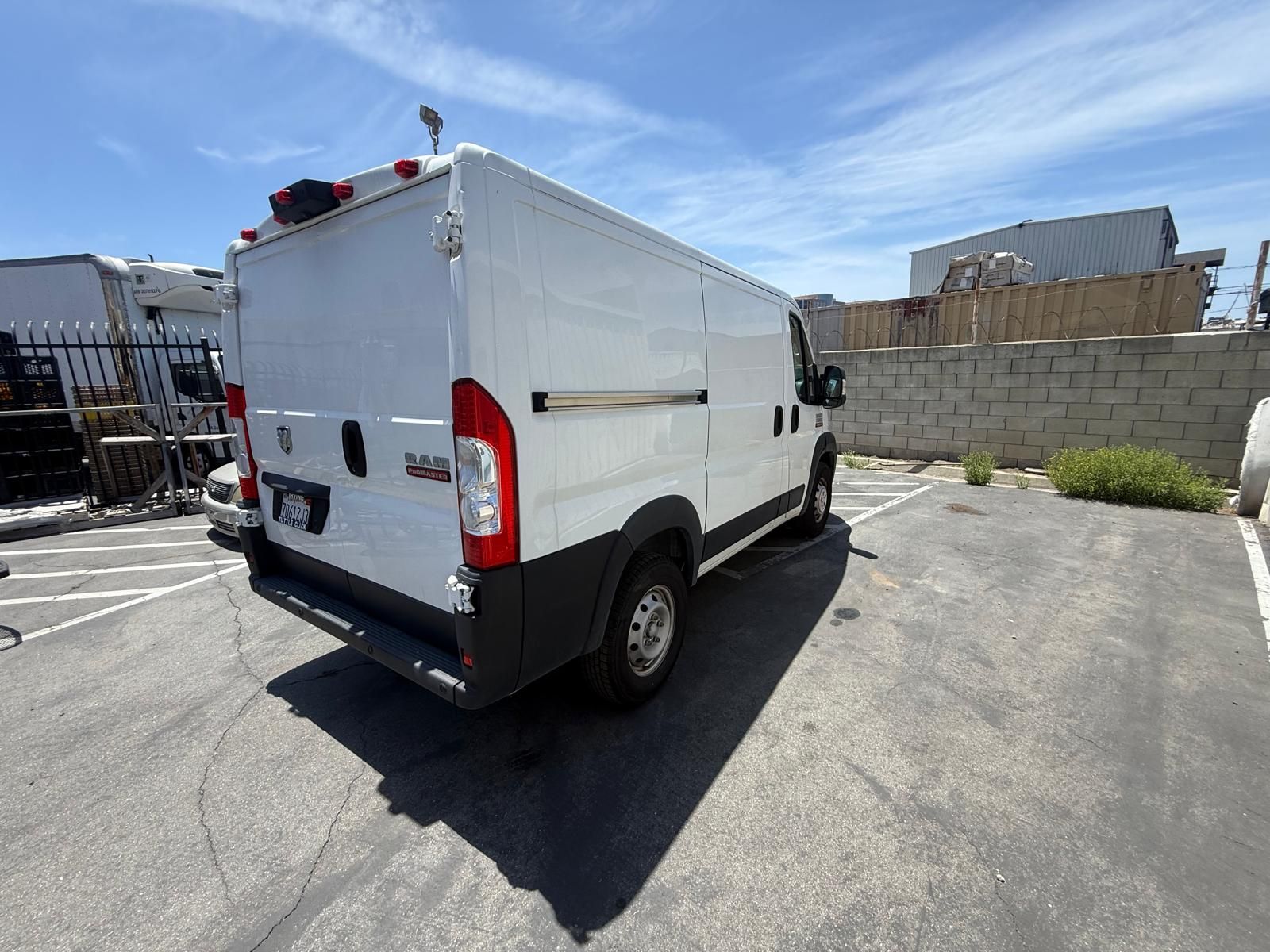 Used 2021 RAM ProMaster 1500 w/ Convenience Group FWD image 4