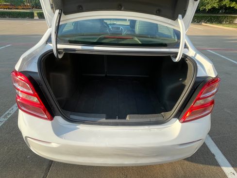 Used 2017 Chevrolet Sonic Premier image 19