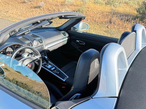 Used 2014 Porsche Boxster RWD image 11