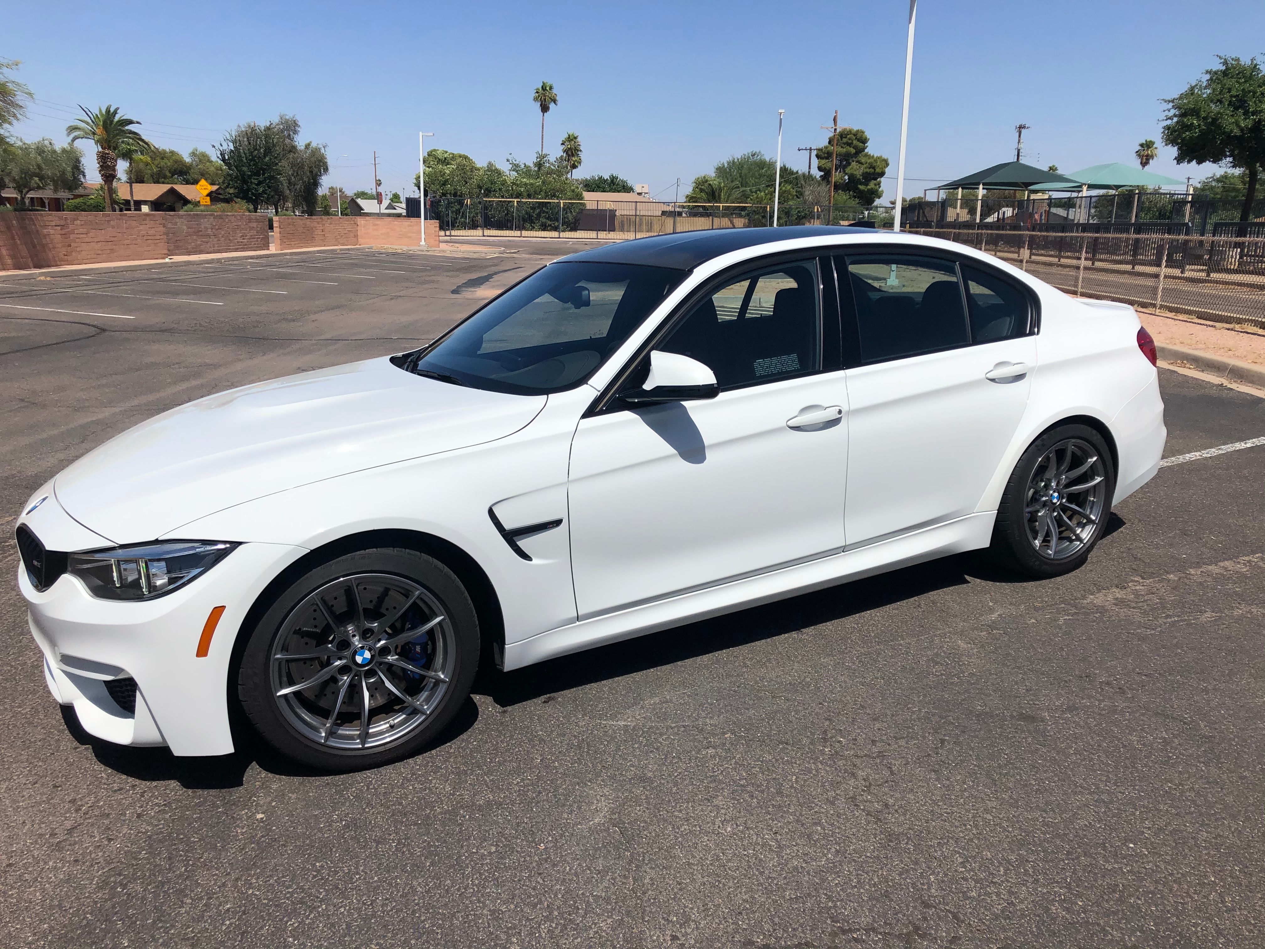 Used 2018 BMW M3 RWD image 8