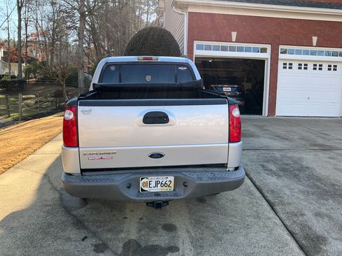 Used 2002 Ford Explorer Sport Trac 2WD image 4