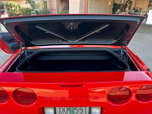 Used 2000 Chevrolet Corvette Convertible w/ Memory Pkg image 6