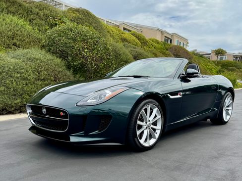 Used 2014 Jaguar F-TYPE S RWD image 1