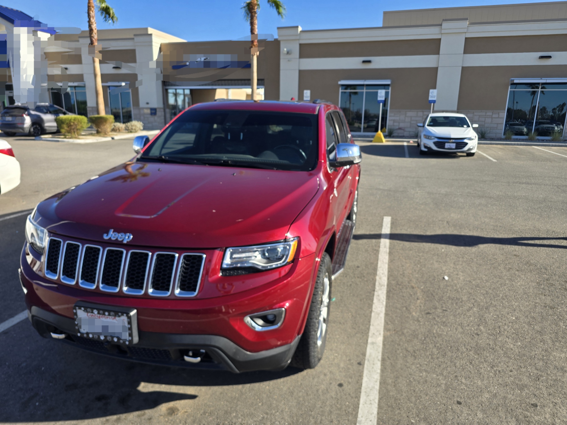 Used 2015 Jeep Grand Cherokee Overland w/ Advanced Technology Group AWD/4WD image 5