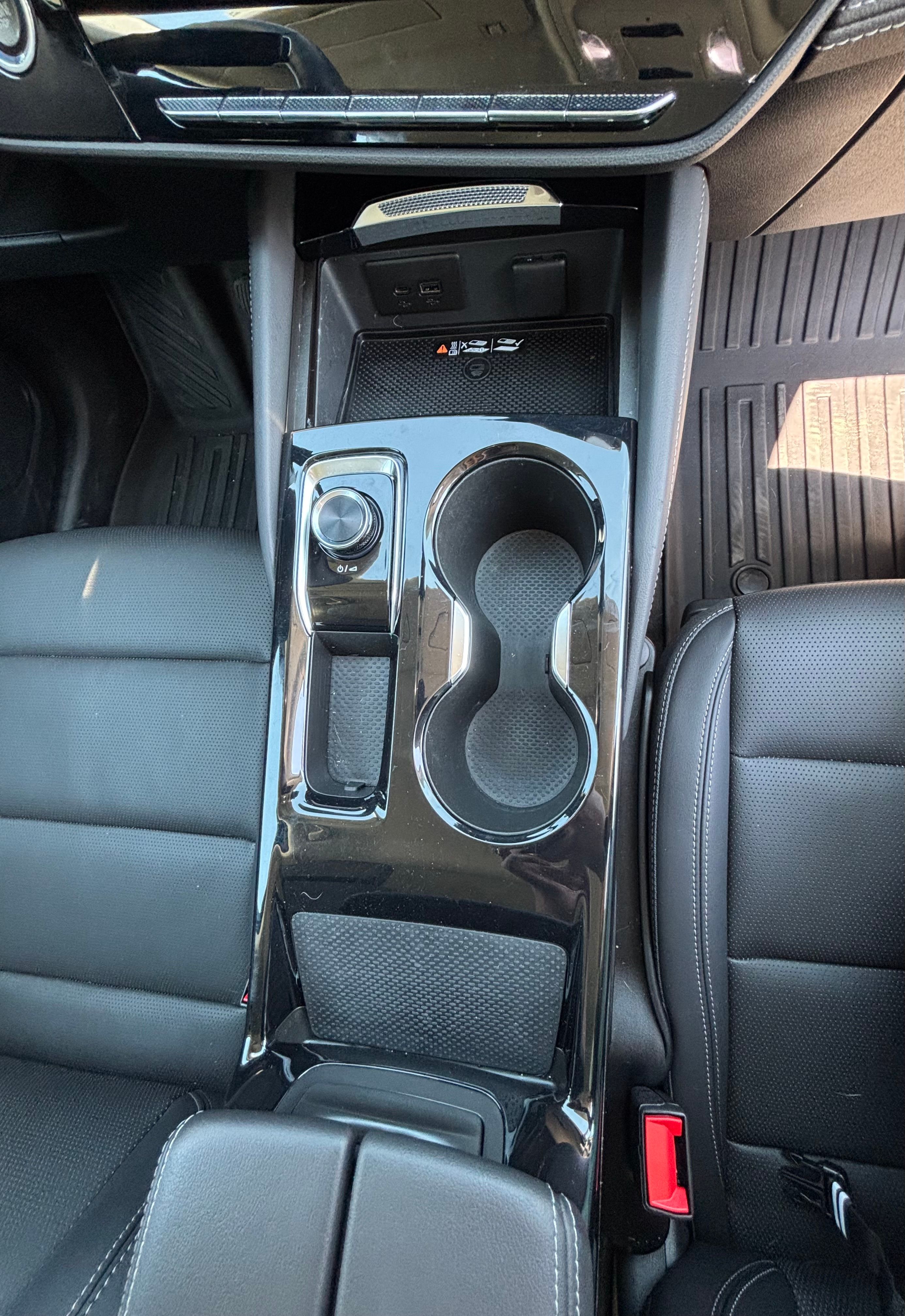 Used 2025 Buick Envision Preferred AWD/4WD image 10