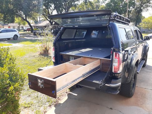 Used 2019 GMC Canyon SLE image 6