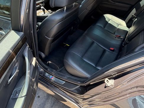 Used 2015 BMW 550i Sedan RWD image 15