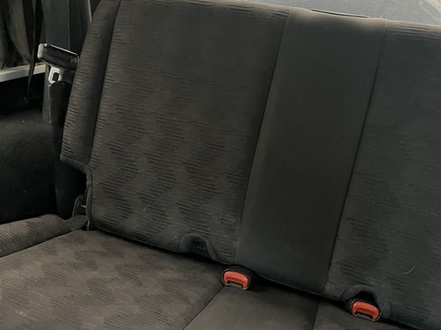 Used 2005 Jeep Wrangler SE image 9