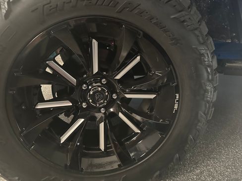 Used 2024 Jeep Wrangler Unlimited Rubicon w/ Convenience Group image 11