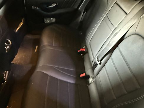 Used 2019 Mercedes-Benz GLC 300 4MATIC Coupe image 14