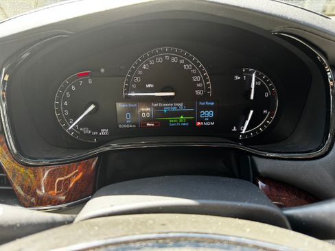 Used 2019 Cadillac CTS AWD Sedan image 30