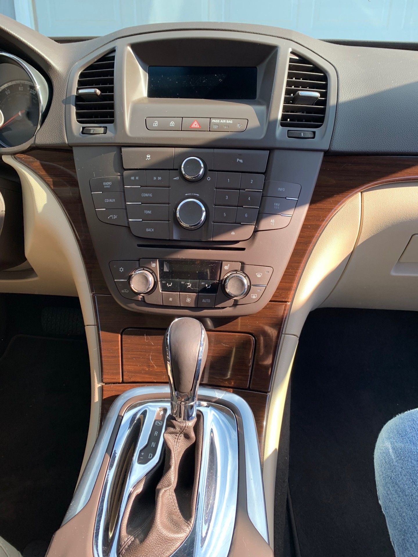 Used 2011 Buick Regal CXL Turbo FWD image 5