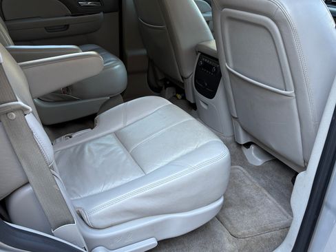 Used 2012 Chevrolet Tahoe LT w/ Luxury Package image 16