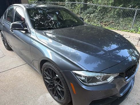 Used 2016 BMW 340i xDrive Sedan AWD/4WD image 1