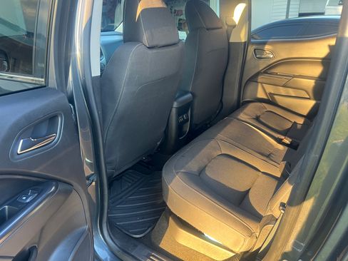 Used 2016 Chevrolet Colorado LT image 14