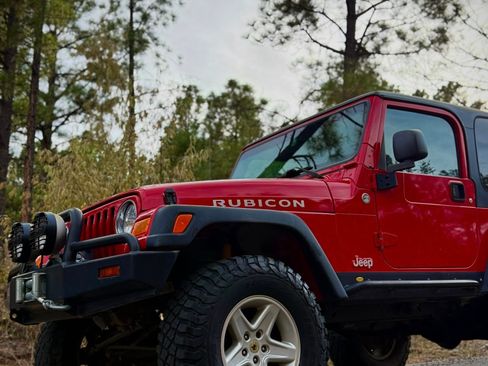 Used 2005 Jeep Wrangler Rubicon w/ Security Group image 2