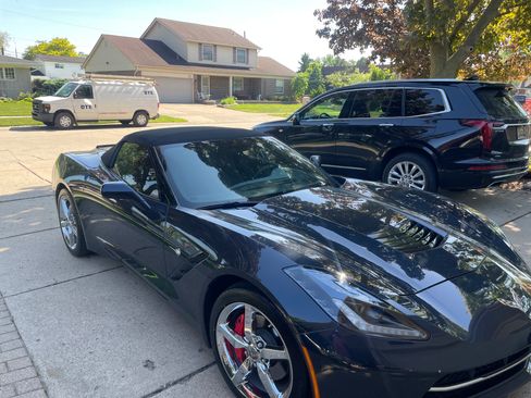 Used 2014 Chevrolet Corvette Stingray Convertible w/ 3LT Preferred Equipment Group RWD image 1