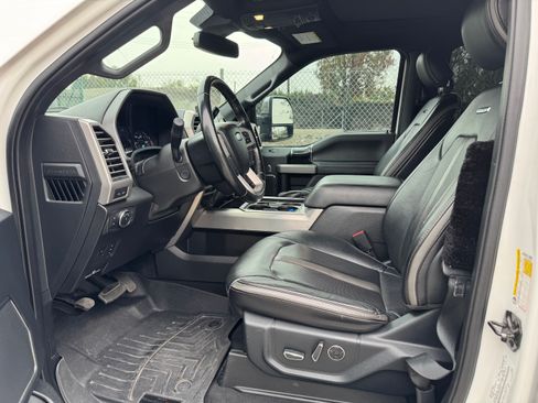 Used 2021 Ford F350 Platinum w/ FX4 Off-Road Package image 5