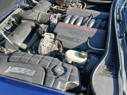 Used 2004 Chevrolet Corvette Convertible w/ Preferred Equipment Group image 8