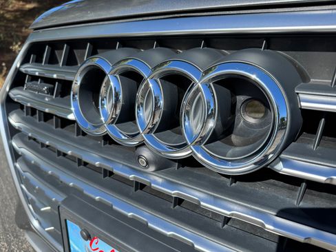 Used 2018 Audi Q7 3.0T Prestige image 13