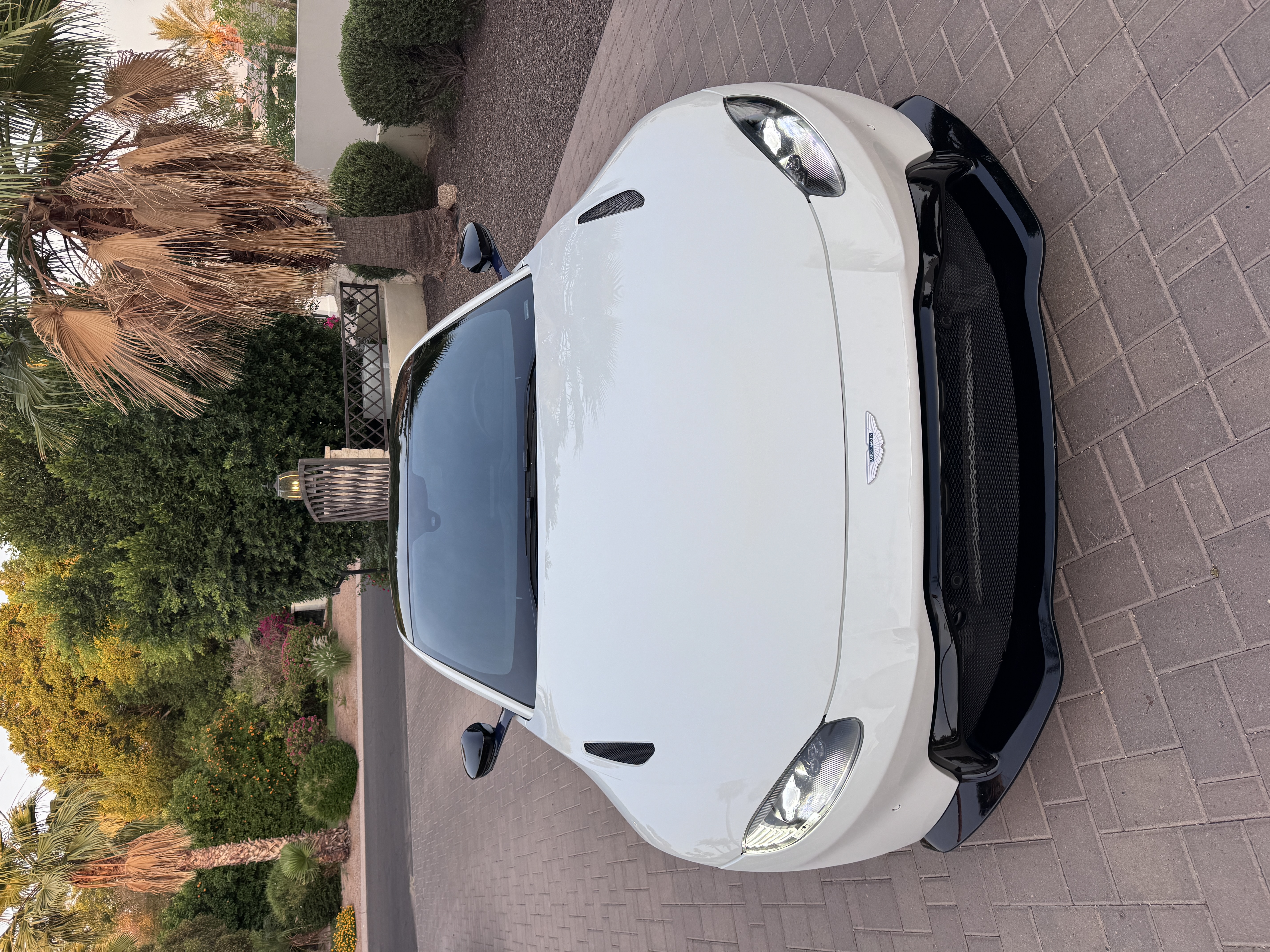 Used 2020 Aston Martin V8 Vantage Coupe RWD image 17