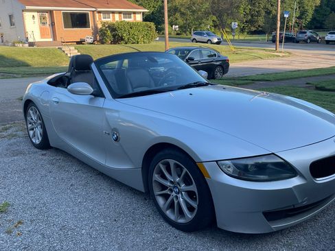Used 2006 BMW Z4 3.0i RWD image 20