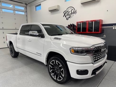 Used 2026 RAM 1500 Limited w/ Body Color Bumper Group AWD/4WD image 4