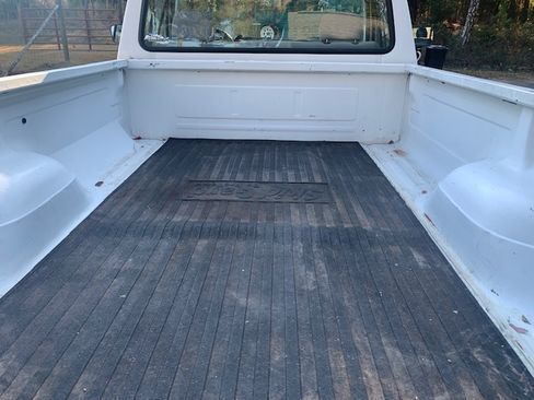 Used 1995 Ford F250 2WD Regular Cab image 11