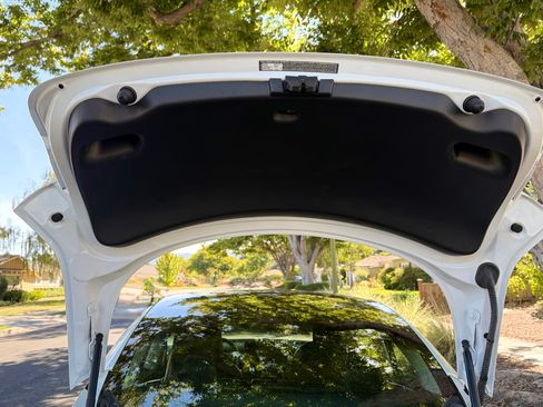 Used 2018 Tesla Model 3 Mid Range RWD image 17