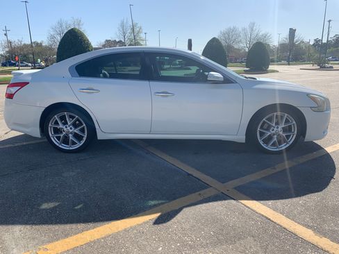 Used 2009 Nissan Maxima 3.5 SV w/ Sport Pkg image 5