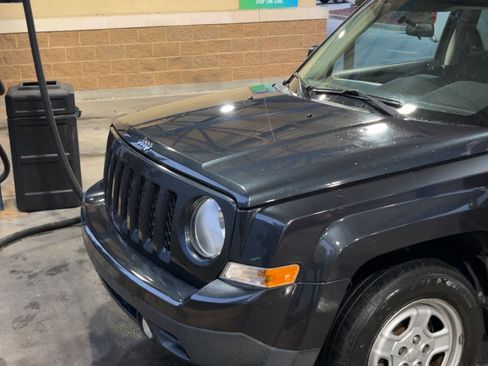Used 2015 Jeep Patriot Sport w/ Power Value Group image 2