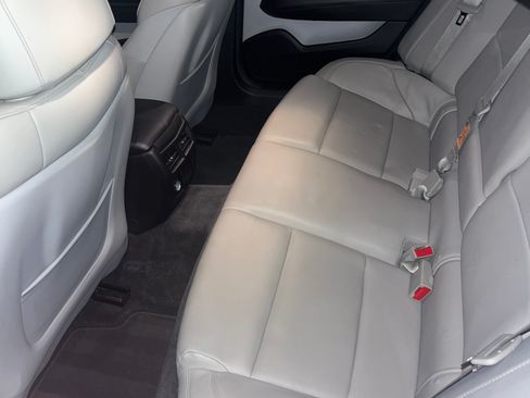 Used 2015 Cadillac ATS Luxury w/ Sun And Sound Package RWD image 11