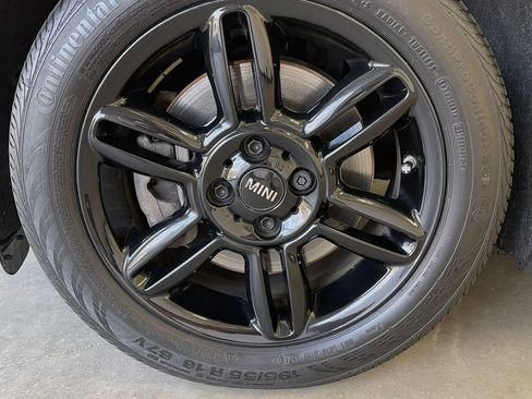 Used 2013 MINI Cooper Roadster S image 27