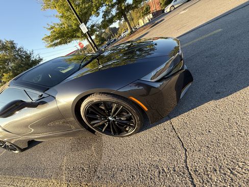Used 2019 BMW i8 Roadster image 22