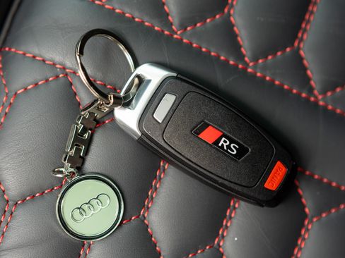 Used 2025 Audi RS 3 image 28