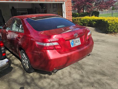 Used 2009 Toyota Camry XLE image 1