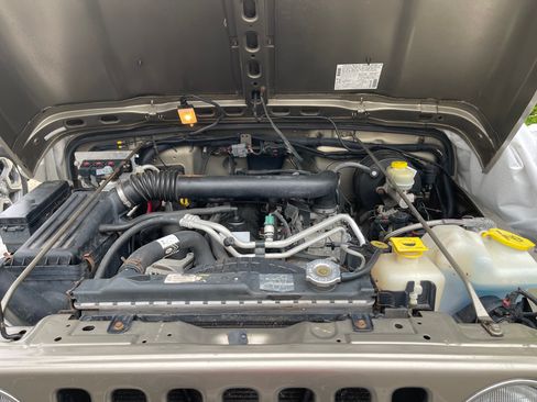 Used 2006 Jeep Wrangler Rubicon AWD/4WD image 26