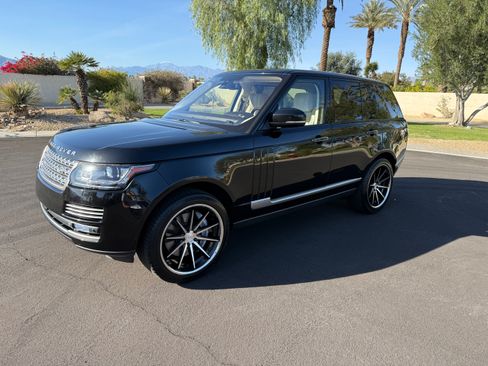 Used 2015 Land Rover Range Rover Autobiography image 1