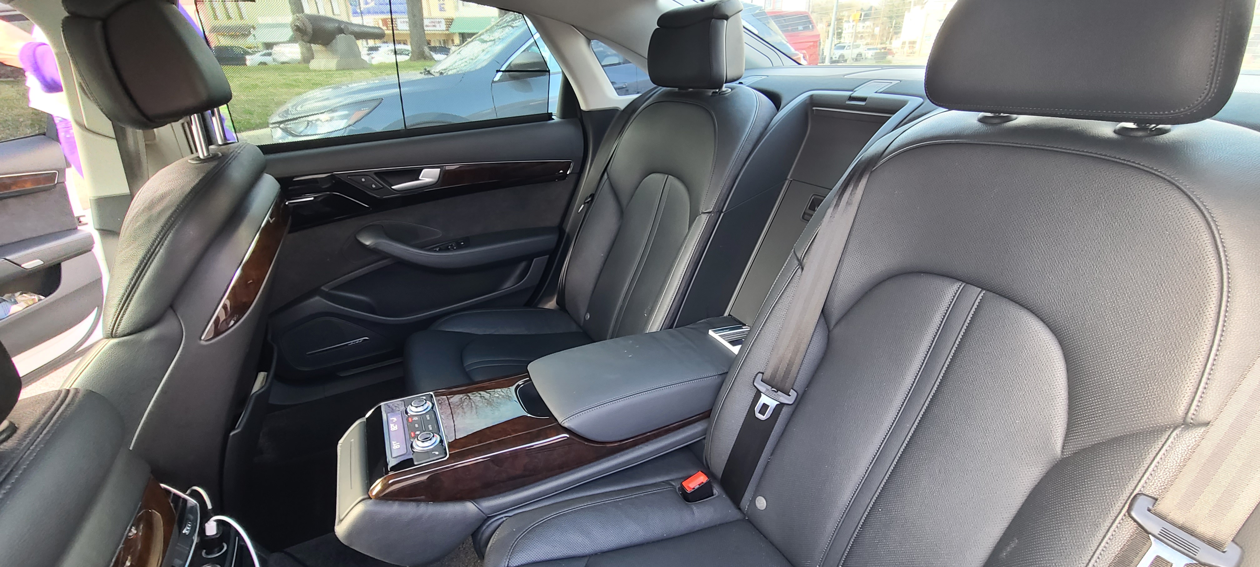 Used 2015 Audi A8 L 3.0T AWD/4WD image 10