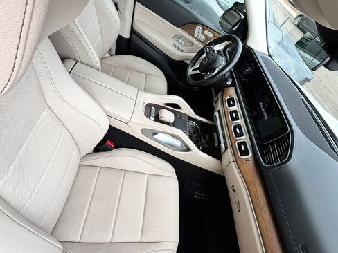 Used 2021 Mercedes-Benz GLS 450 4MATIC image 5
